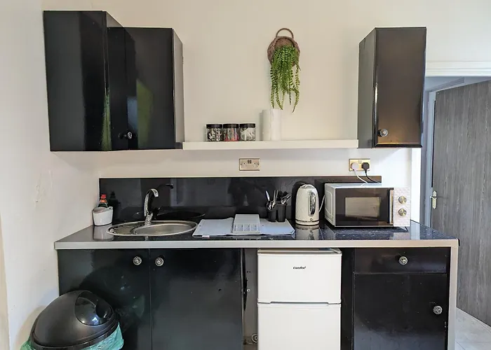 Inner-City Apartments - Basic Amenites
